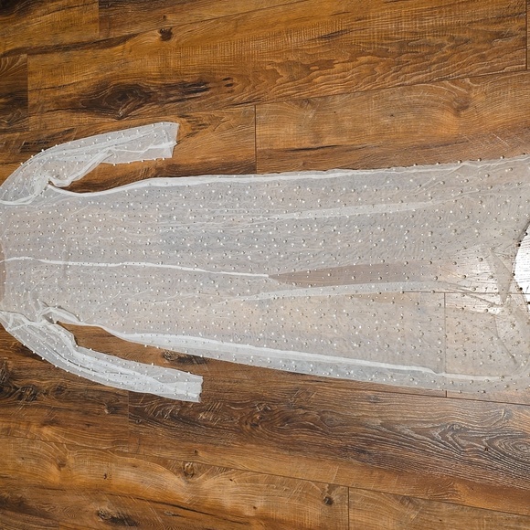 Dress - Picture 10 of 11